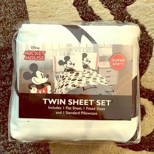 NWT - Mickey Mouse Twin Sheets